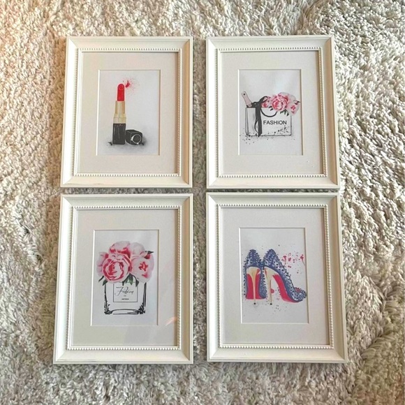 Set of 4 white/ivory framed canvas bedroom/closet prints pictures - Picture 1 of 3